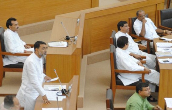 Govt plans to raise remuneration for medical interns, opp for separate pay structure for medicos Govt plans to raise remuneration for medical interns, opp for separate pay structure for medicos